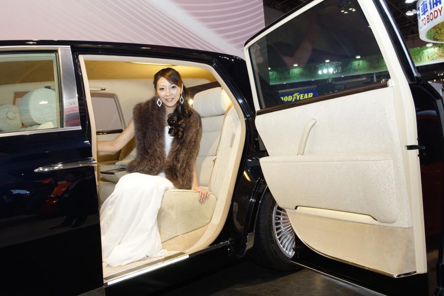  Toyota FS Hybrid Concept 2011 года  (фото 3 из 5)